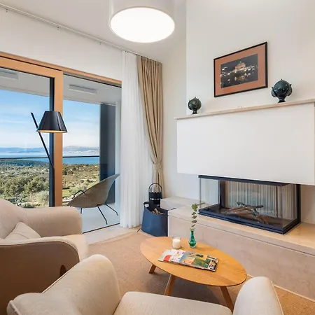 Villa Spectacular Brac Adriatic 5 Bedrooms Stunning Sea Views Infinity Pool Private Gym Skrip *